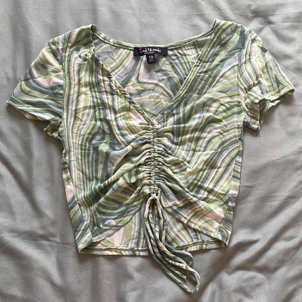 Mixed Threads Mesh Tee
